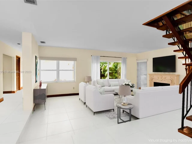 1015 Venetia Ave, Coral Gables FL 33134