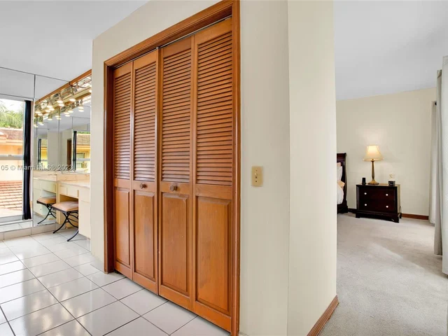 1015 Venetia Ave, Coral Gables FL 33134