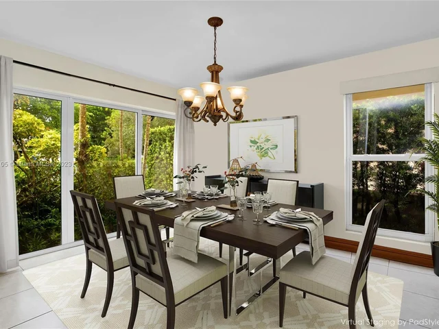 1015 Venetia Ave, Coral Gables FL 33134