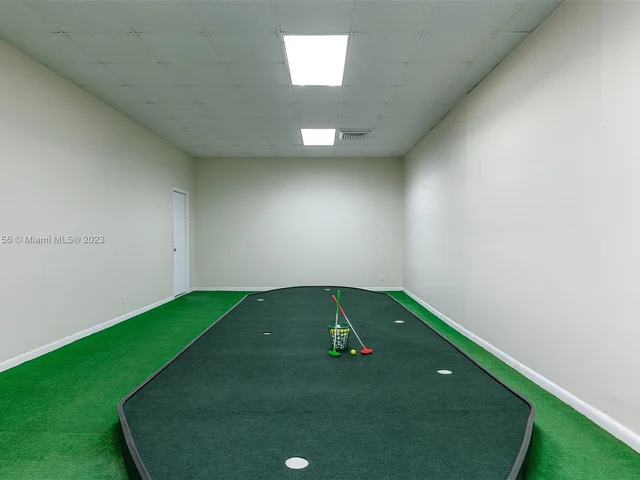 2101 S Ocean Dr # 2404, Hollywood FL 33019