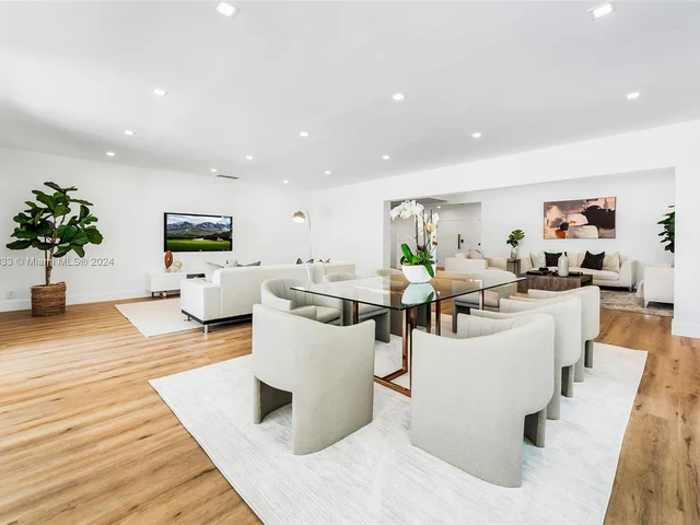 410 S Shore Dr, Miami Beach FL 33141