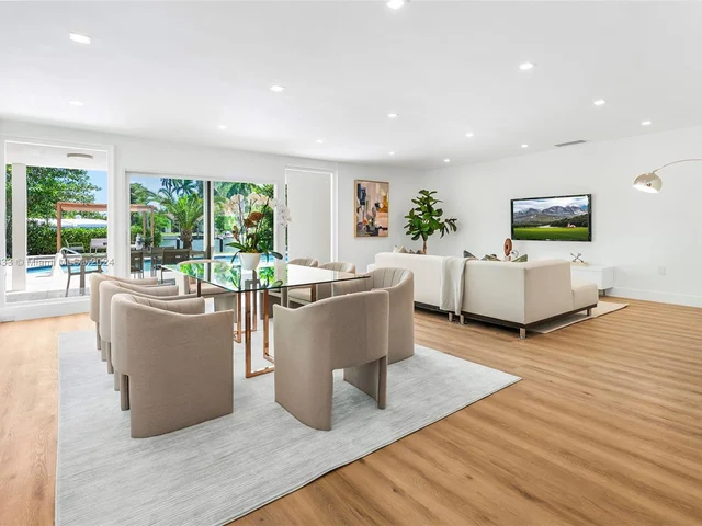 410 S Shore Dr, Miami Beach FL 33141