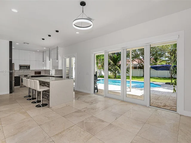 5309 NW 110th Ave, Coral Springs FL 33076