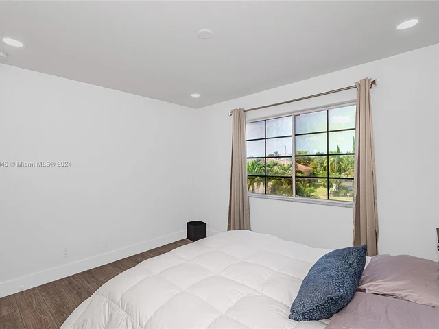 5309 NW 110th Ave, Coral Springs FL 33076