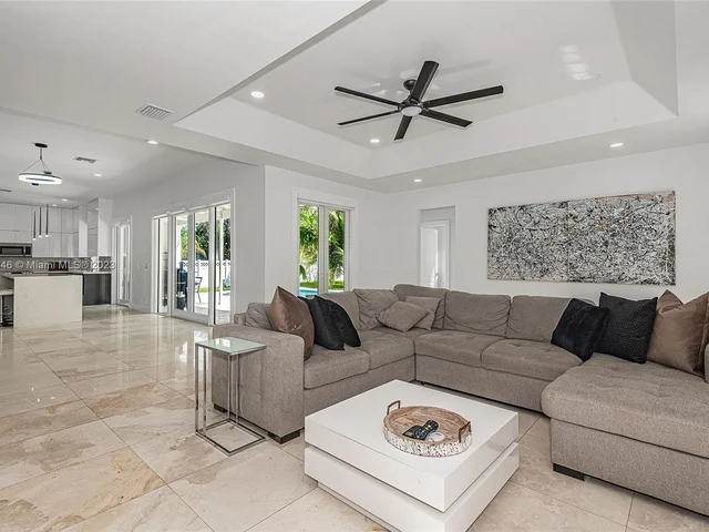 5309 NW 110th Ave, Coral Springs FL 33076