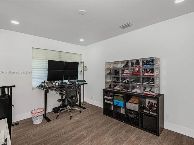 5309 NW 110th Ave, Coral Springs FL 33076