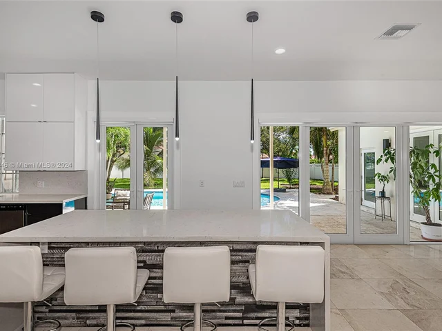 5309 NW 110th Ave, Coral Springs FL 33076