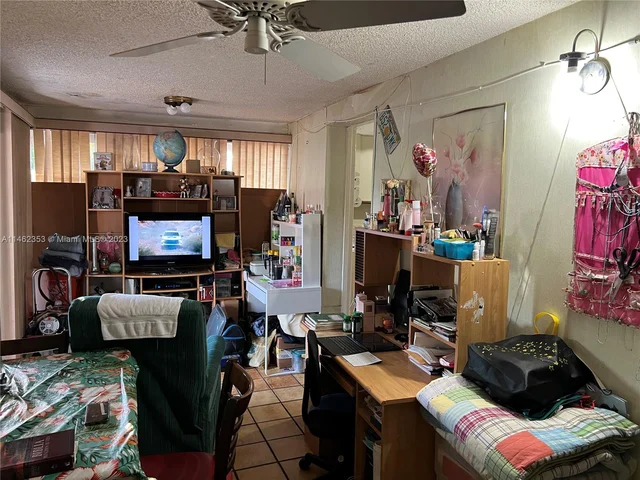 4360 SW 1st St, Miami FL 33134