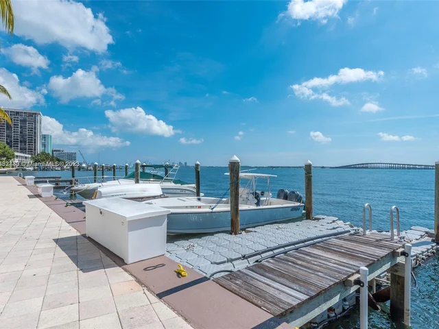 2101 Brickell Ave # 1610, Miami FL 33129