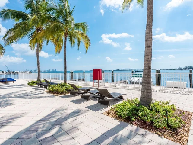 2101 Brickell Ave # 1610, Miami FL 33129