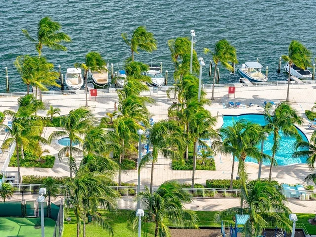 2101 Brickell Ave # 1610, Miami FL 33129