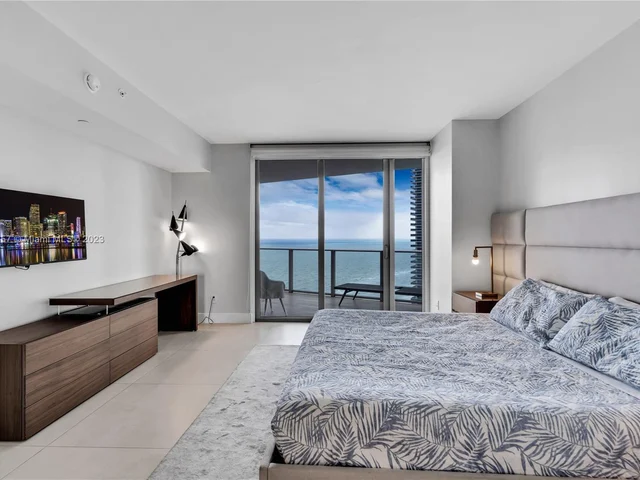 4111 S Ocean Dr # 2301, Hollywood FL 33019