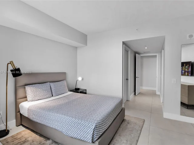 4111 S Ocean Dr # 2301, Hollywood FL 33019