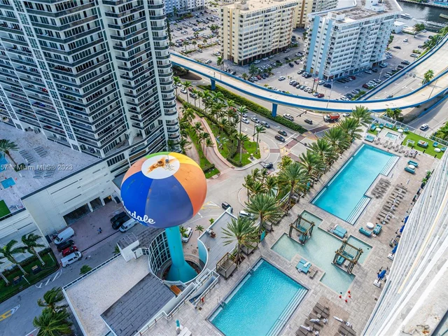 4111 S Ocean Dr # 2301, Hollywood FL 33019