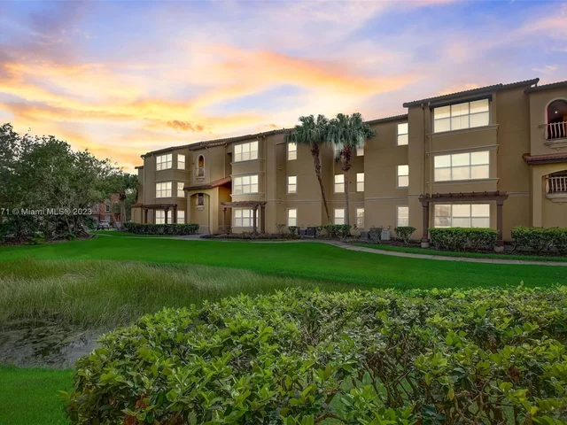 5156 Conroy Road # 1117, Orlando FL 32811