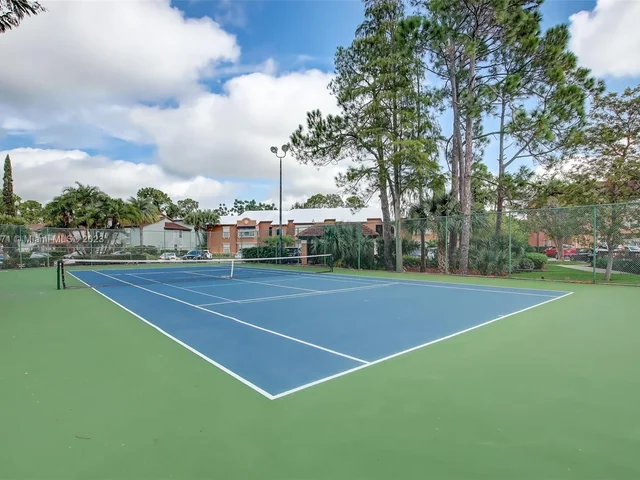 5156 Conroy Road # 1117, Orlando FL 32811