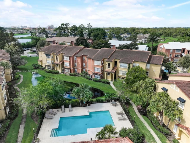 5156 Conroy Road # 1117, Orlando FL 32811