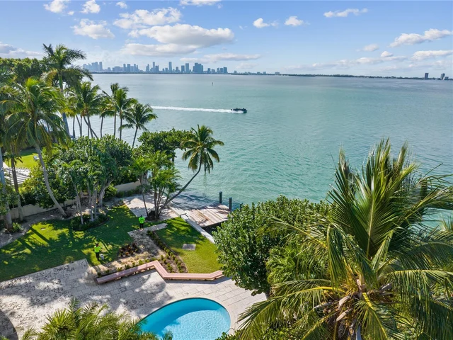 5060 N Bay Rd, Miami Beach FL 33140