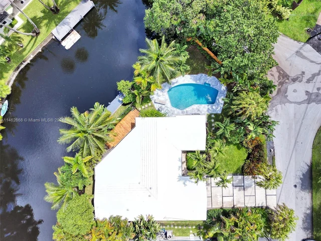 3460 NE 17th Way, Oakland Park FL 33334