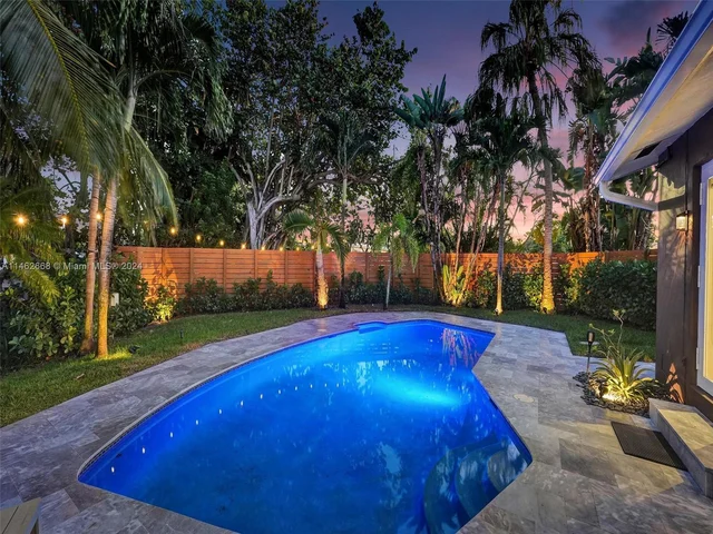 3460 NE 17th Way, Oakland Park FL 33334