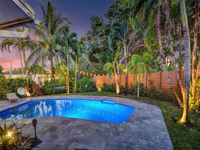 3460 NE 17th Way, Oakland Park FL 33334