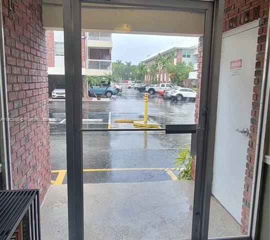 2424 SE 17 St # 214b, Fort Lauderdale FL 33316