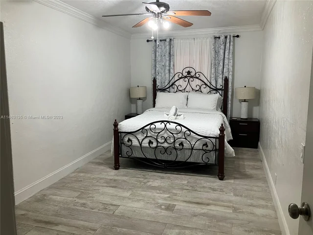 6300 Flagler St, Hollywood FL 33023