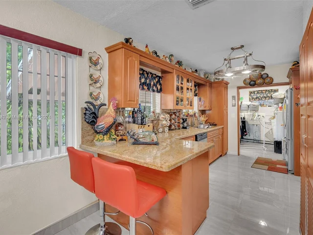 1631 NW 175th Ter, Miami Gardens FL 33169