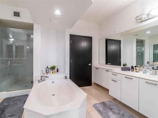 10700 NW 66th St # 407, Doral FL 33178