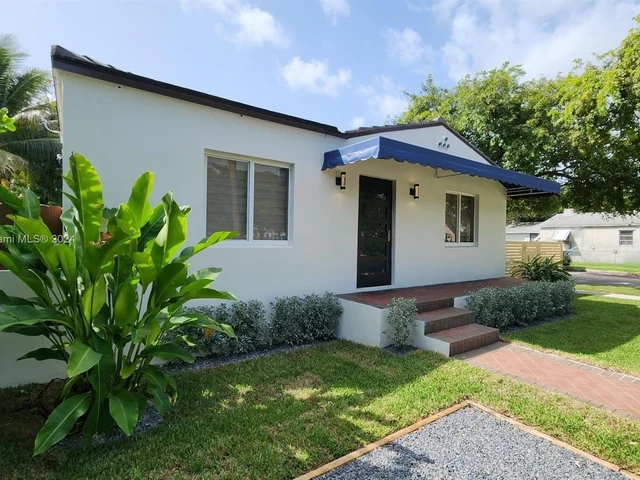 442 NW 46th St, Miami FL 33127