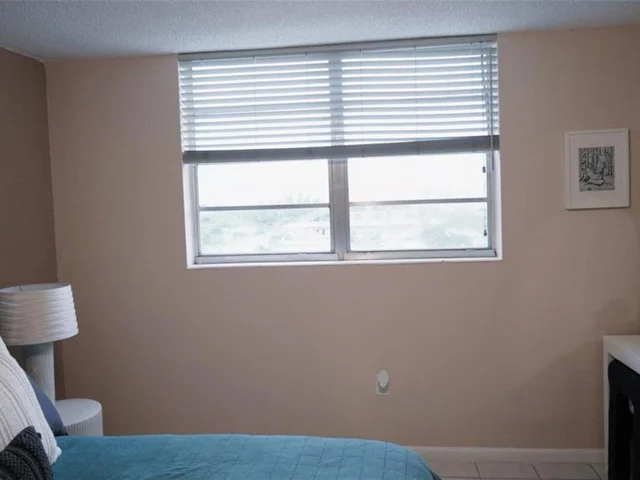 5050 NW 7th St # 722, Miami FL 33126