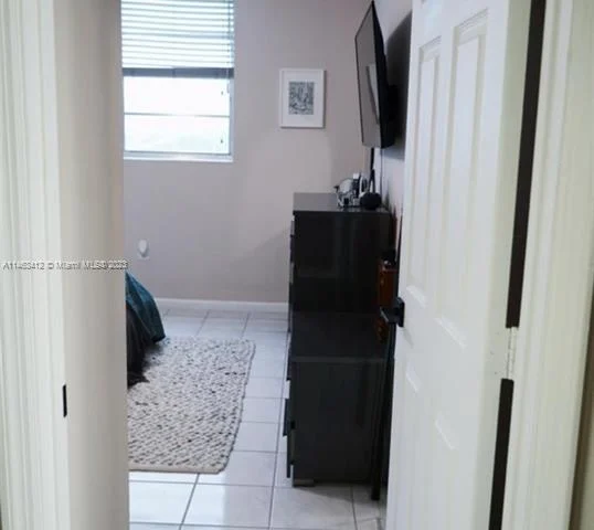 5050 NW 7th St # 722, Miami FL 33126