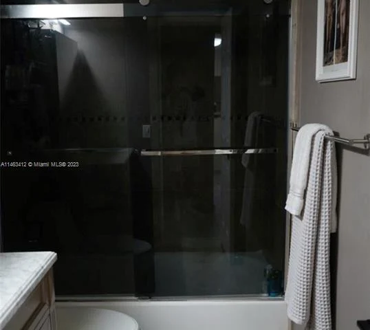 5050 NW 7th St # 722, Miami FL 33126