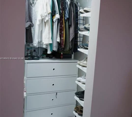 5050 NW 7th St # 722, Miami FL 33126