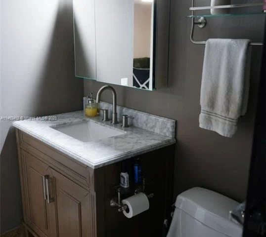 5050 NW 7th St # 722, Miami FL 33126