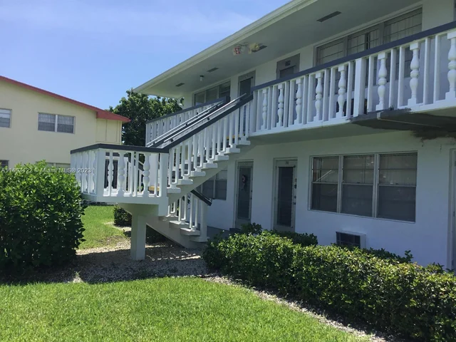 278 Camden L # 278, West Palm Beach FL 33417