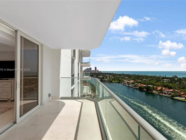 19707 Turnberry Way # 20J, Aventura FL 33180