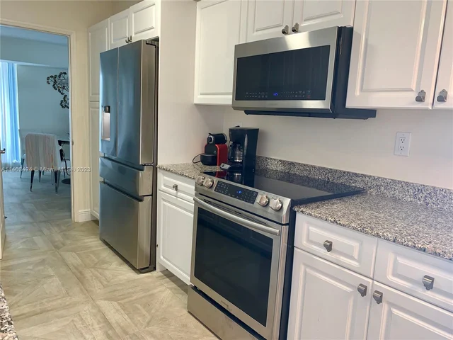 16711 Collins Ave # 801, Sunny Isles Beach FL 33160