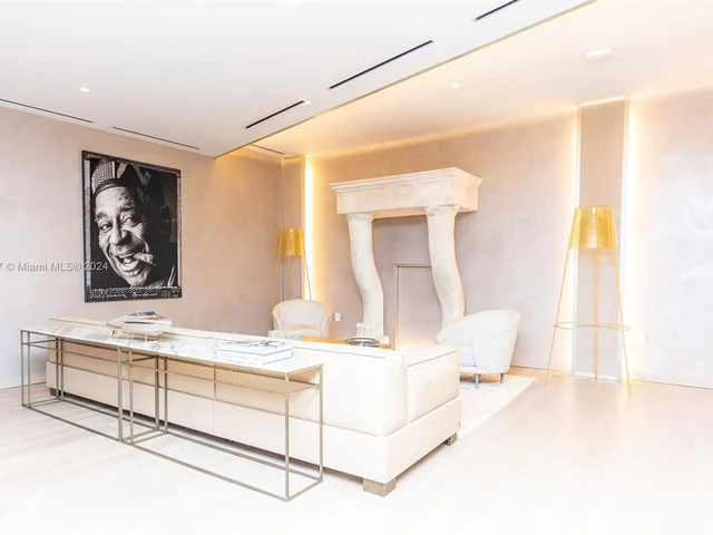 1000 Brickell Plz # 3405, Miami FL 33131