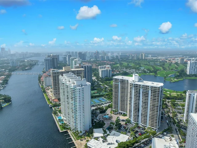 20281 E Country Club Dr # 910, Aventura FL 33180