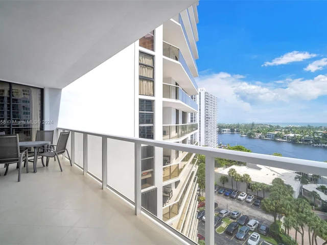 20281 E Country Club Dr # 910, Aventura FL 33180