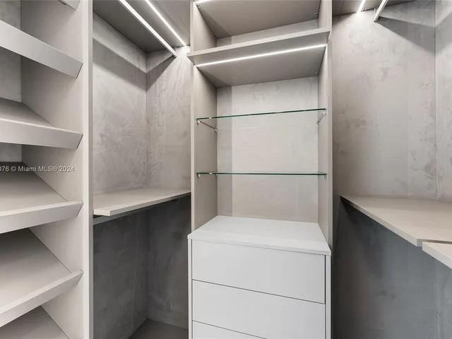 488 NE 18th St # 4112, Miami FL 33132