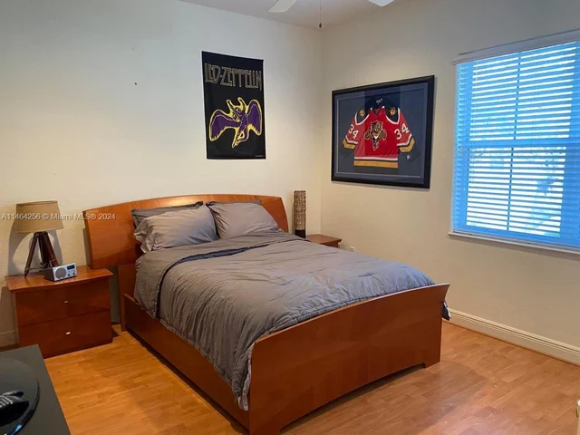 1597 Mariner Way, Hollywood FL 33019