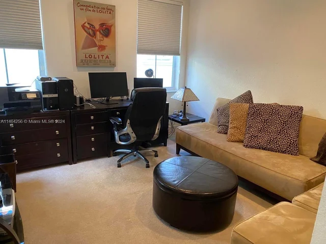 1597 Mariner Way, Hollywood FL 33019