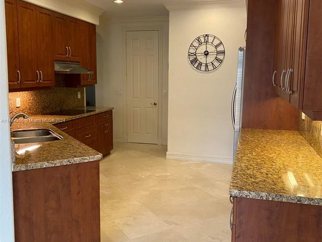 1597 Mariner Way, Hollywood FL 33019