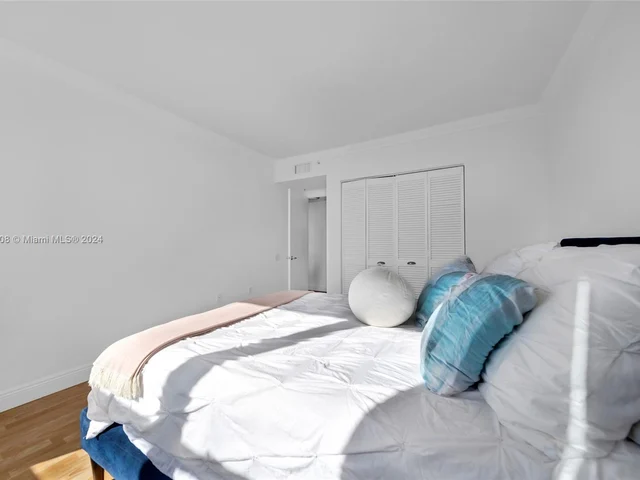 650 West Ave # 503, Miami Beach FL 33139