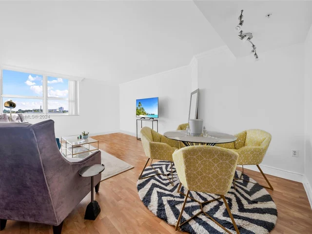 650 West Ave # 503, Miami Beach FL 33139