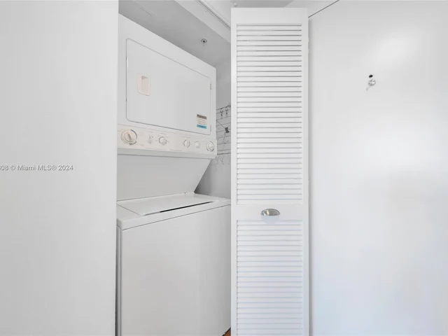 650 West Ave # 503, Miami Beach FL 33139