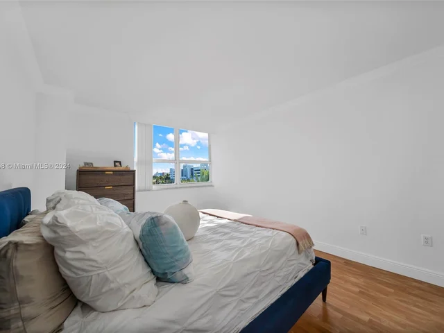 650 West Ave # 503, Miami Beach FL 33139