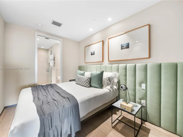 10203 Collins Ave # 2101, Bal Harbour FL 33154